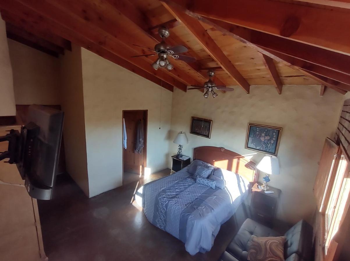 Rancho Los Amigos Cabin Lodge 恩塞纳达港 外观 照片
