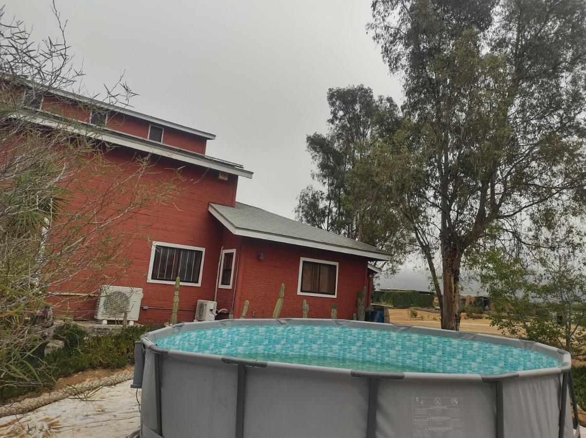 Rancho Los Amigos Cabin Lodge 恩塞纳达港 外观 照片